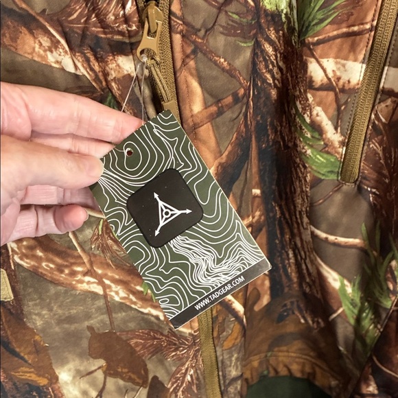 Triple Aught Design TAD Camouflage Performance Jacket - Picture 6 of 14